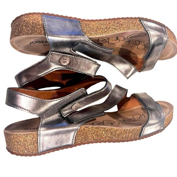 Josef Seibel Tonga Sandals - Picture 3 of 8